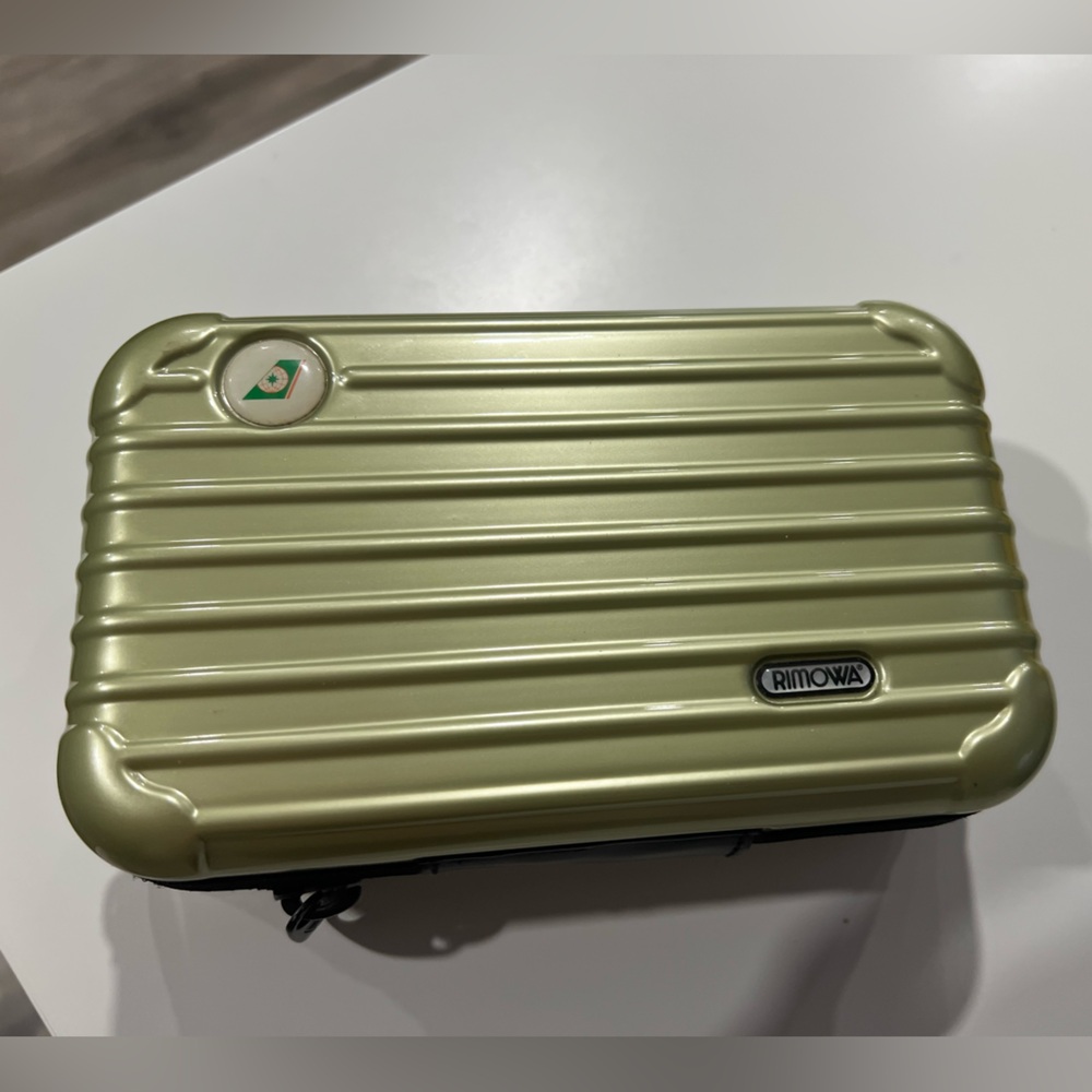 RIMOWA Metallic business class amenity Kit case for EVA Air (empty)